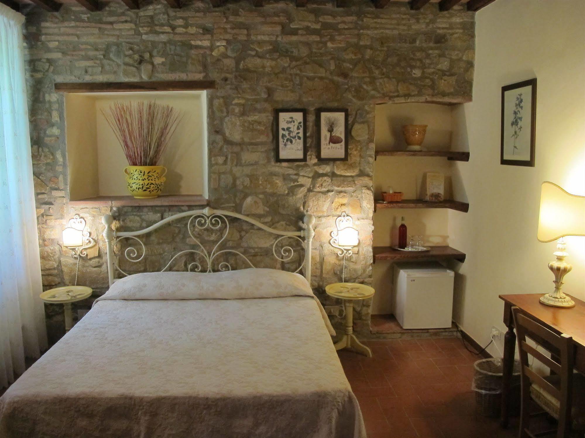 בארברינו די ואל ד'אלסה B&B Le Querciole Del Chianti מראה חיצוני תמונה