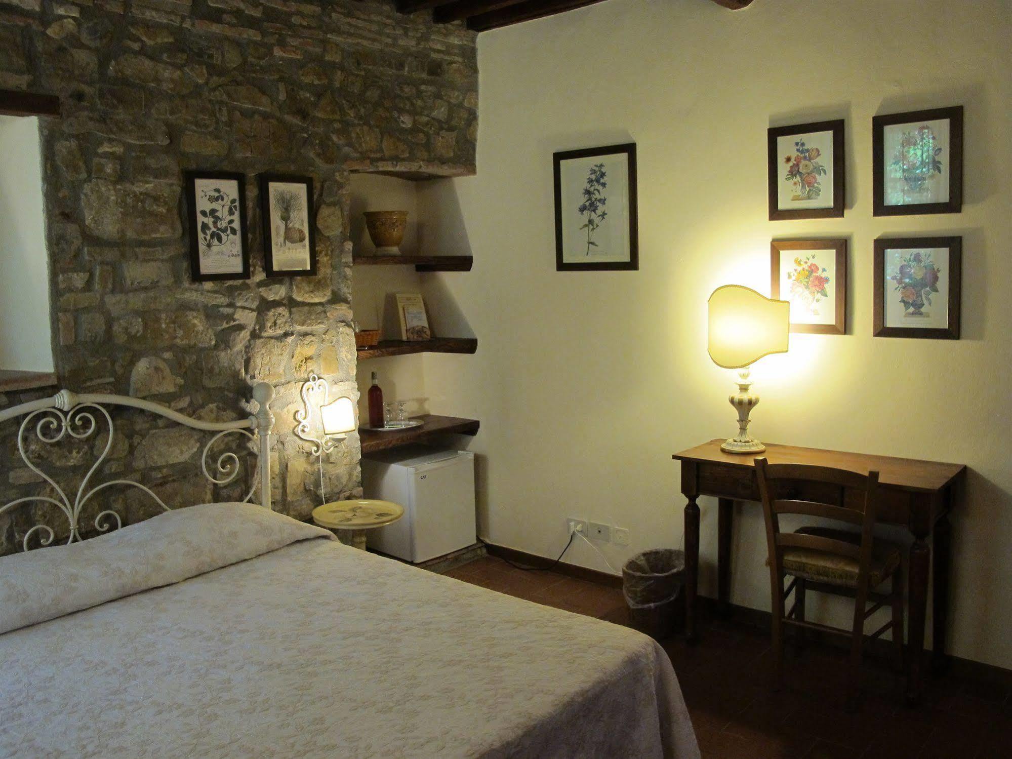 בארברינו די ואל ד'אלסה B&B Le Querciole Del Chianti מראה חיצוני תמונה