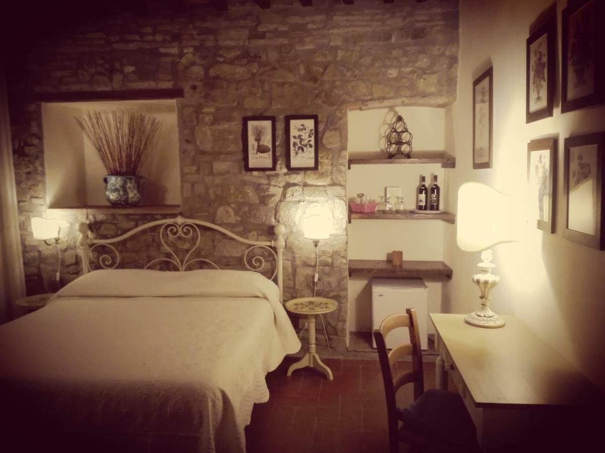 בארברינו די ואל ד'אלסה B&B Le Querciole Del Chianti מראה חיצוני תמונה
