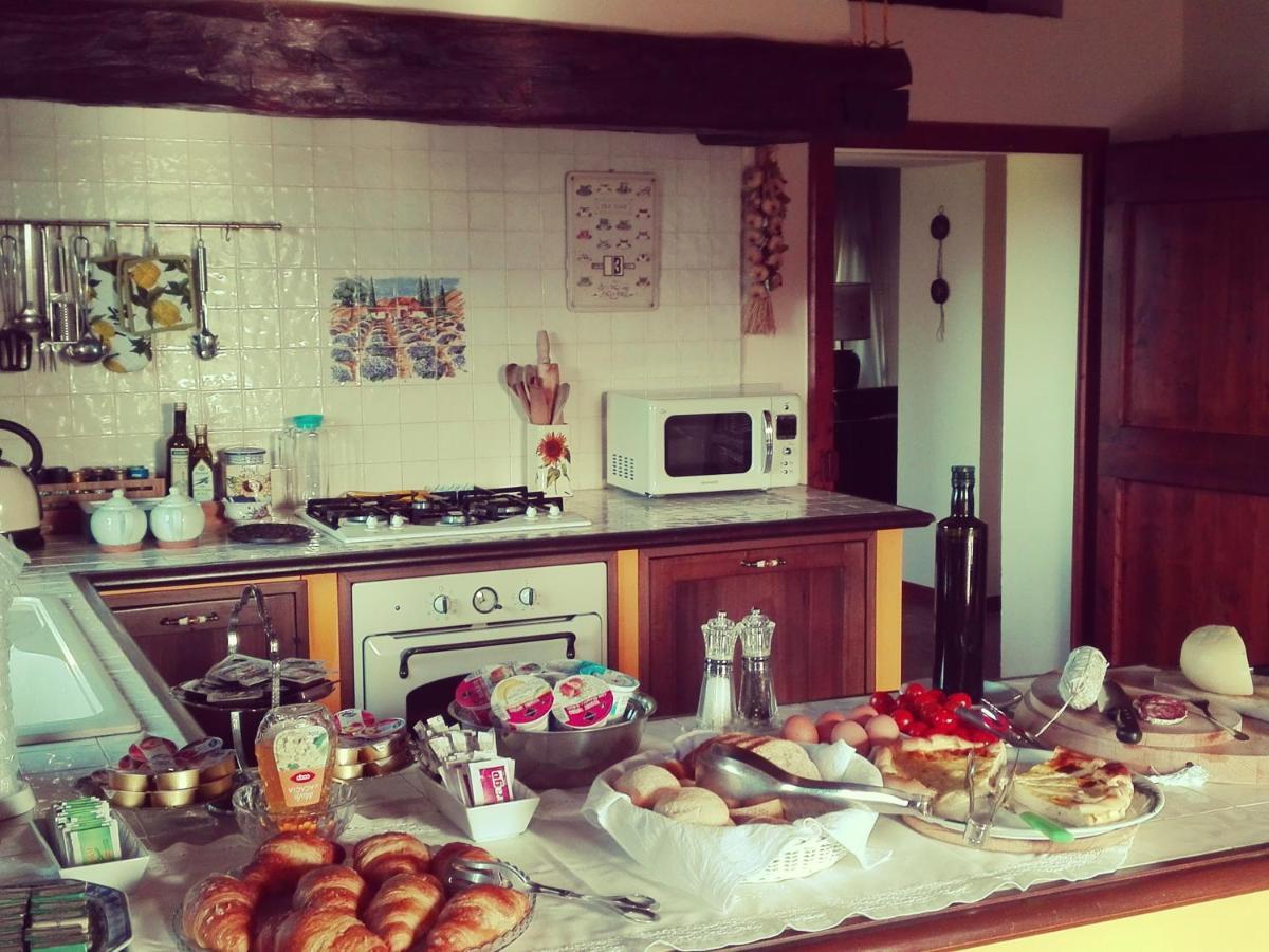 בארברינו די ואל ד'אלסה B&B Le Querciole Del Chianti מראה חיצוני תמונה