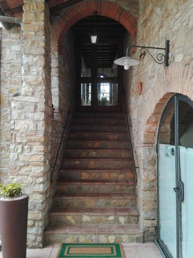 בארברינו די ואל ד'אלסה B&B Le Querciole Del Chianti מראה חיצוני תמונה